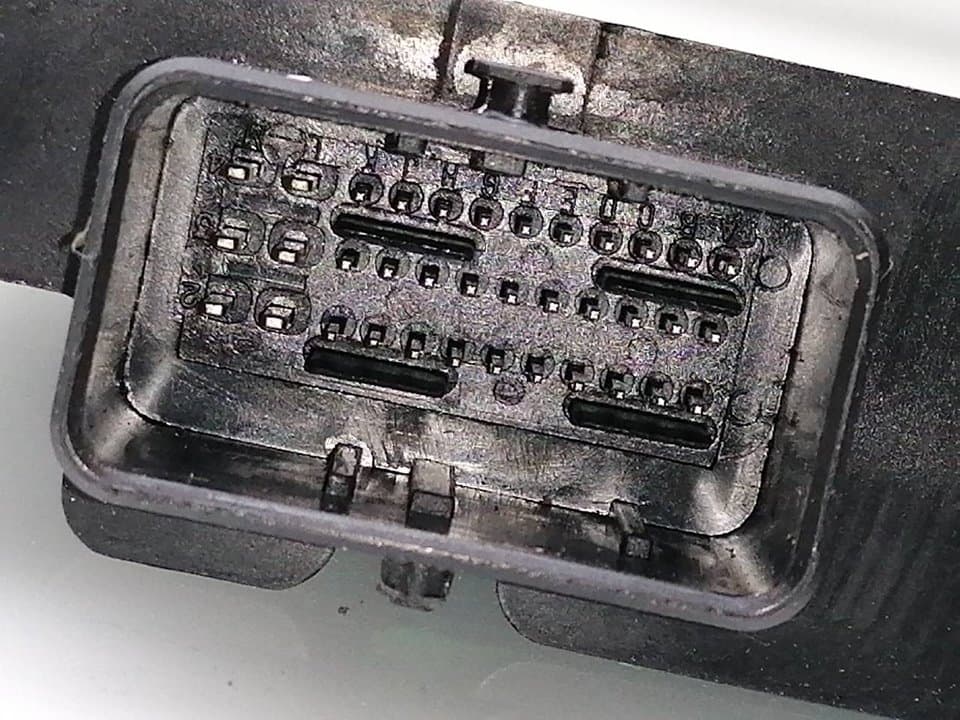 Centralita motor uce CITROEN BERLINGO 4