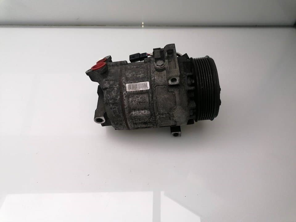 Recambio OPEL VIVARO COMBI ref. 8200454172