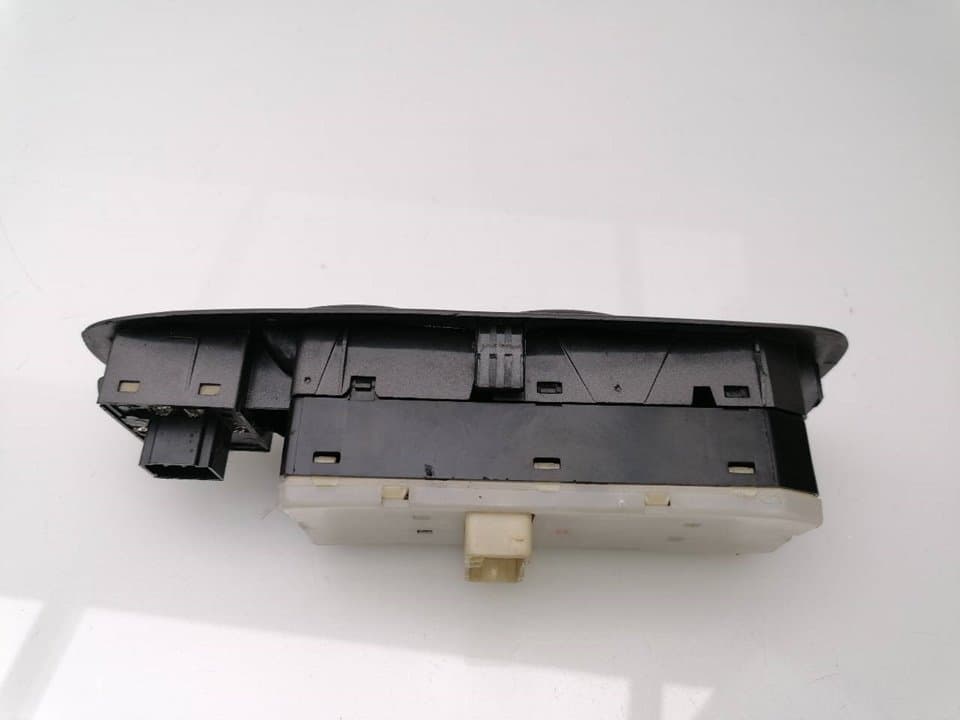 Mando elevalunas delantero izquierdo HYUNDAI ACCENT (LC) 4