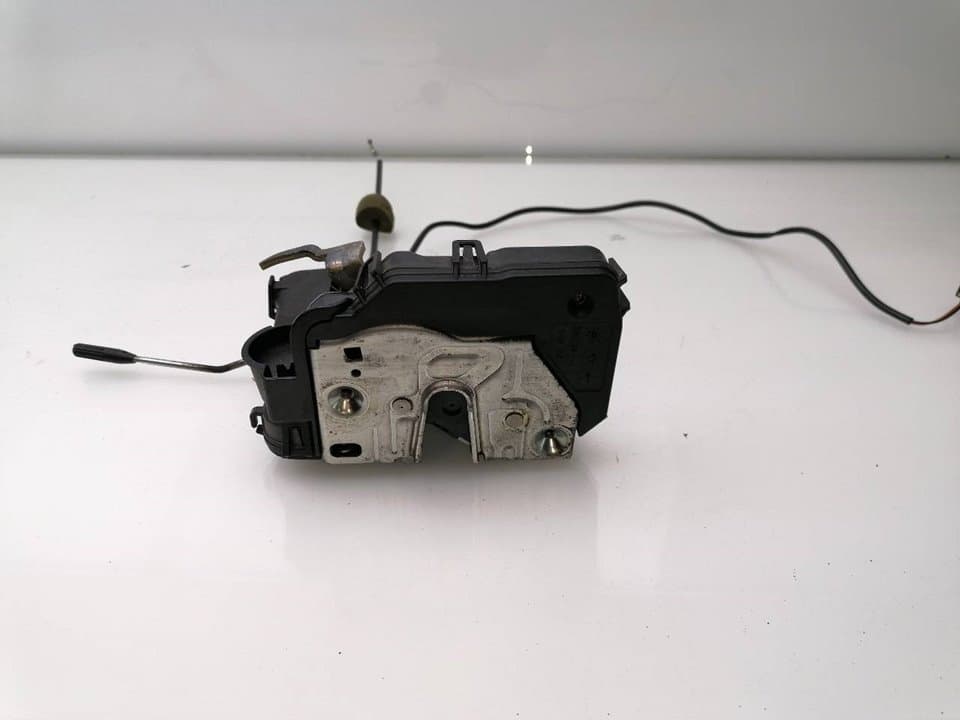 Cerradura puerta delantera derecha MERCEDES-BENZ CLASE E (W210) BERLINA DIESEL