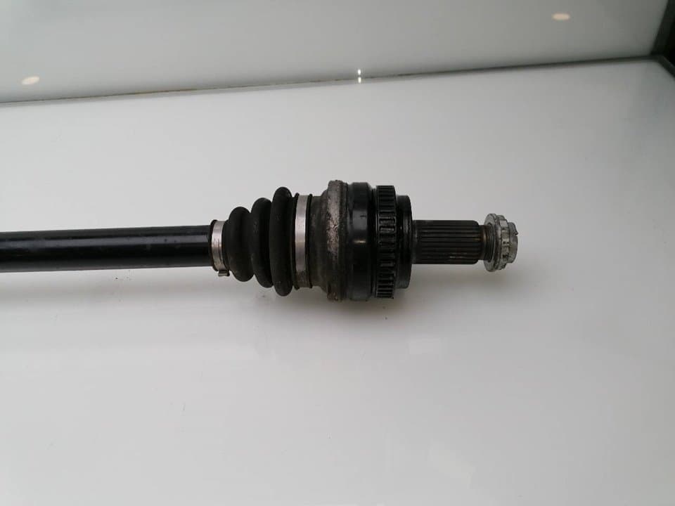 Recambio BMW X3 (E83) ref. 33217529914 2