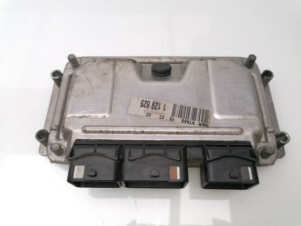 Centralita motor uce CITROEN XSARA COUPE
