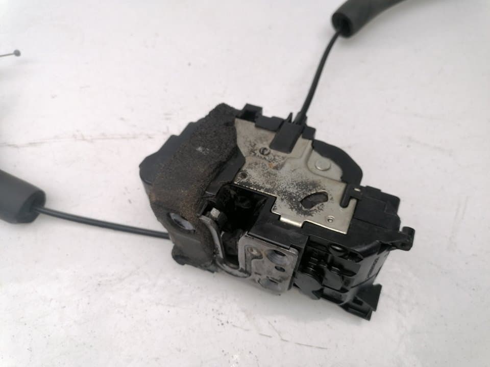 Cerradura puerta trasera izquierda RENAULT LAGUNA III 4