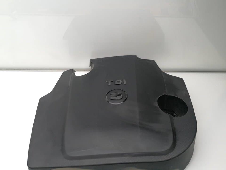 Tapa motor SEAT EXEO BERLINA (3R2)