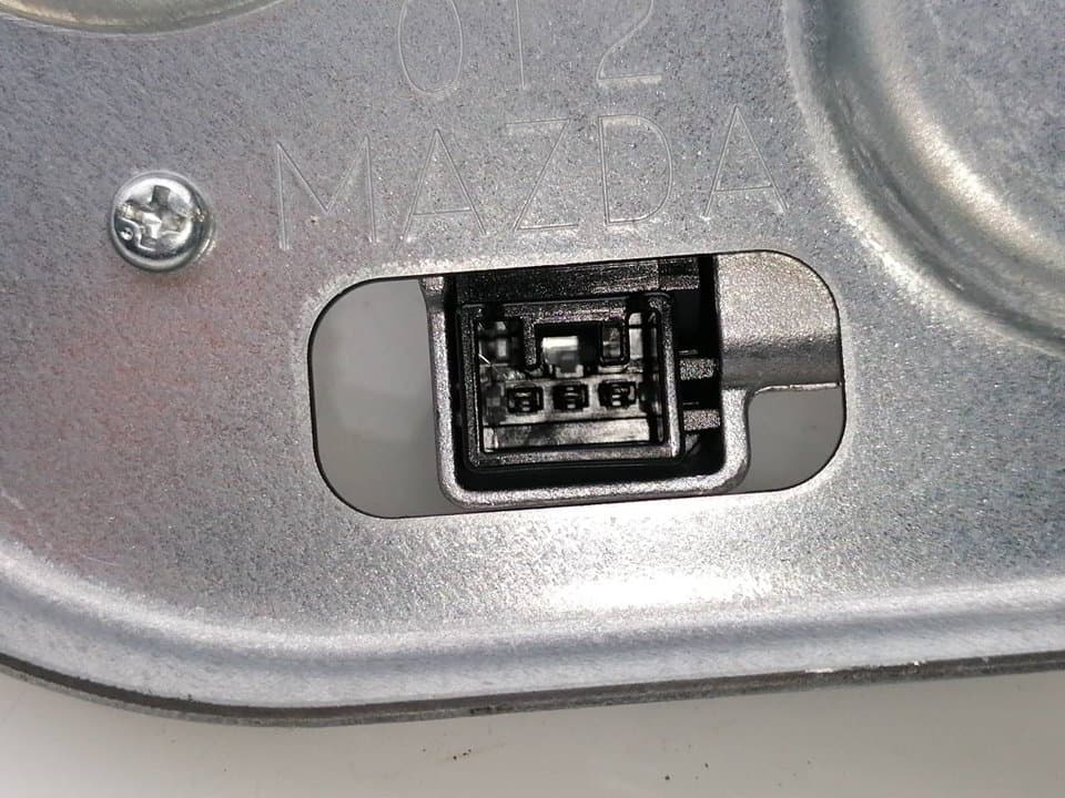 Motor limpia trasero MAZDA CX-3 3
