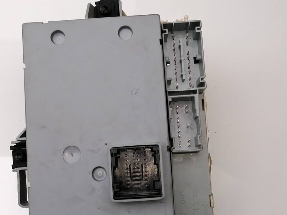 Caja reles / fusibles ALFA ROMEO 147 (190) 4