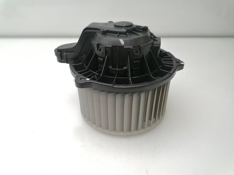 Motor calefaccion HYUNDAI IX35
