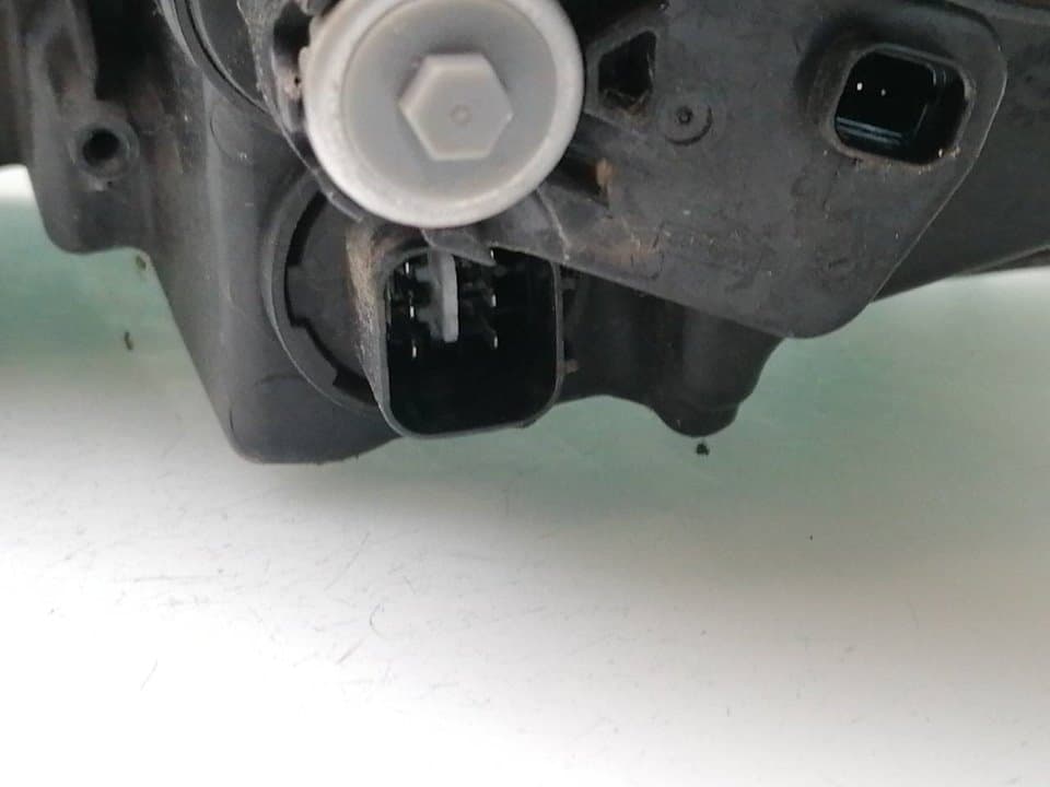 Faro derecho HYUNDAI IX35 2