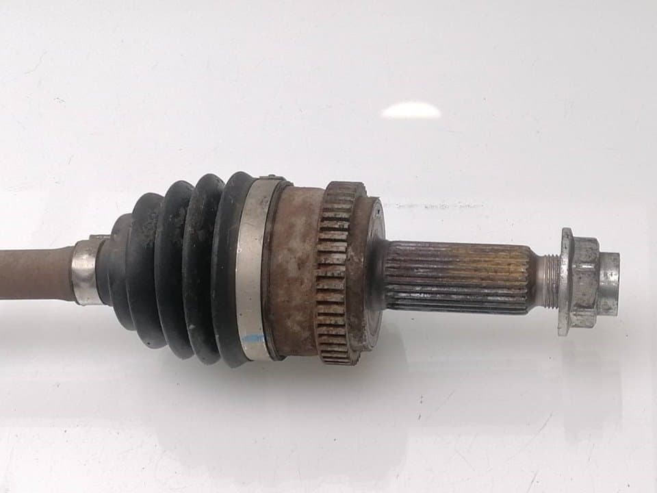 Transmision trasera izquierda HYUNDAI IX35 2