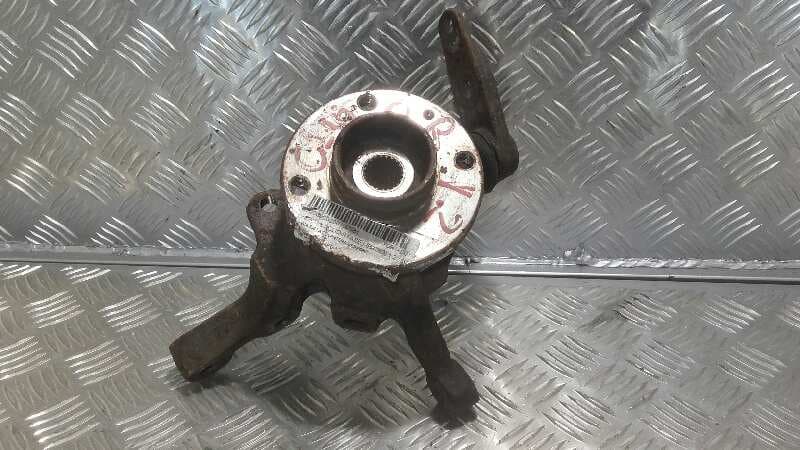 Mangueta delantera derecha RENAULT CLIO II FASE I (B/CBO)