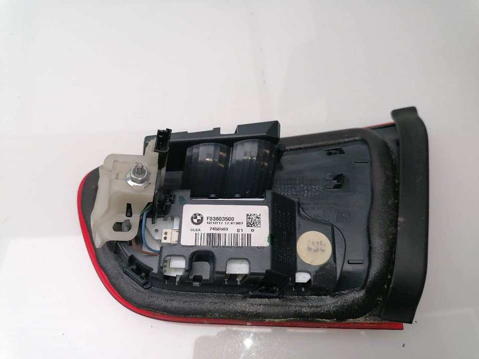 Piloto trasero izquierdo BMW SERIE 1 LIM 4