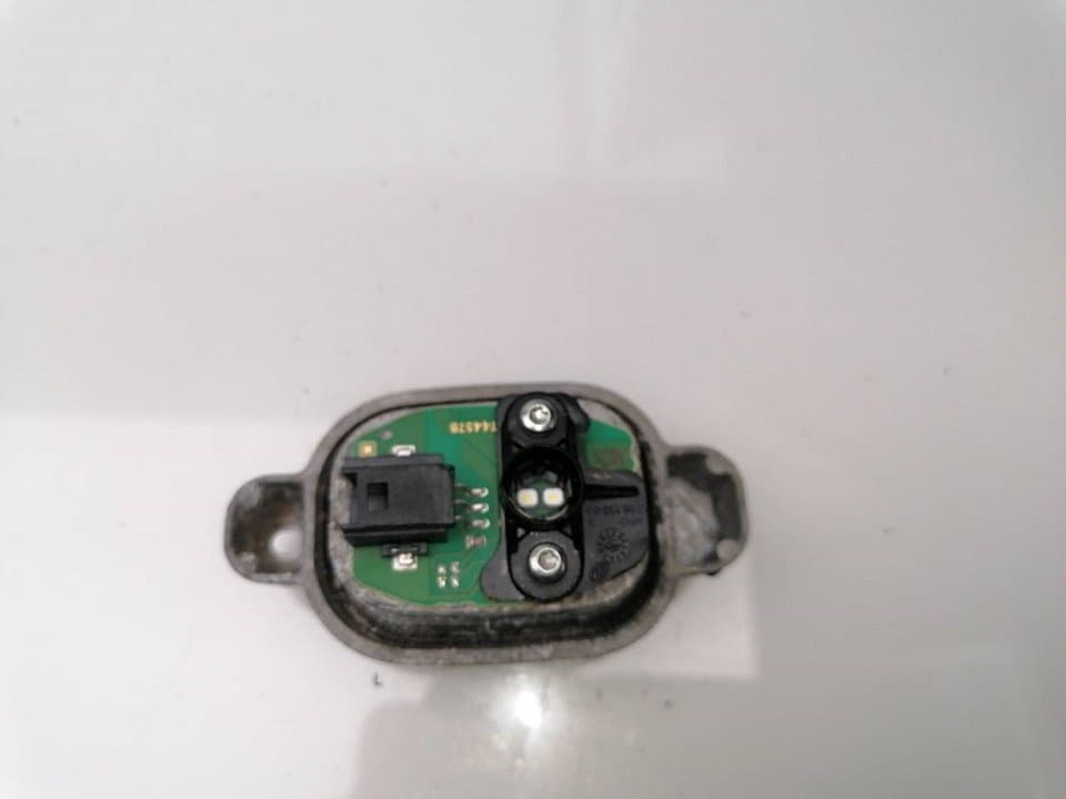 Centralita faros xenon BMW SERIE 1 LIM