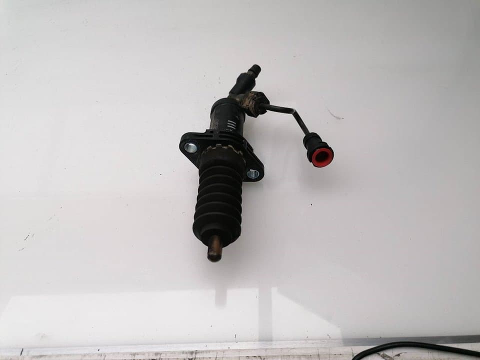 Bombin embrague BMW SERIE 1 LIM 3
