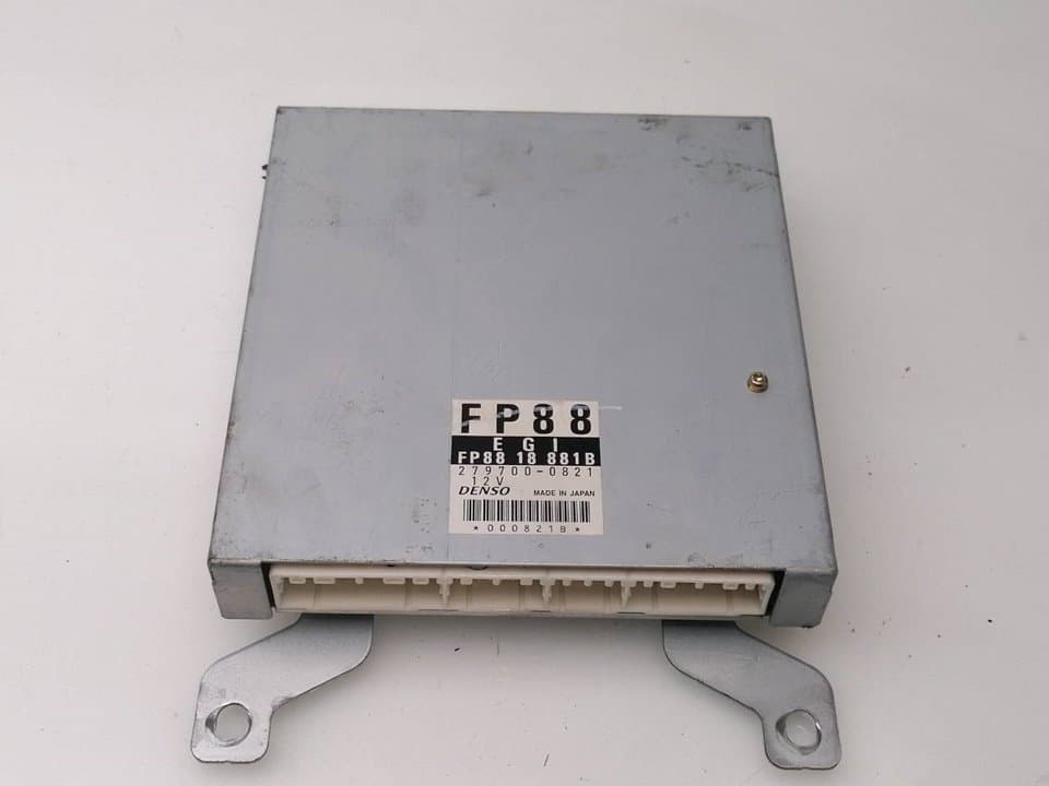 Centralita motor uce MAZDA PREMACY (CP)