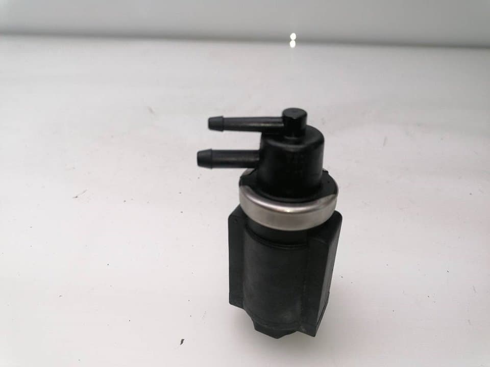Valvula aire adicional AUDI A4 BERLINA (B5) 3