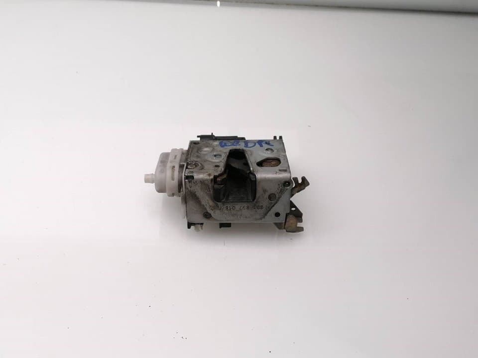 Cerradura puerta delantera derecha AUDI A4 BERLINA (B5)