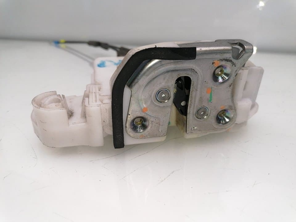 Cerradura puerta delantera derecha MITSUBISHI SPACE STAR (DG0) 2