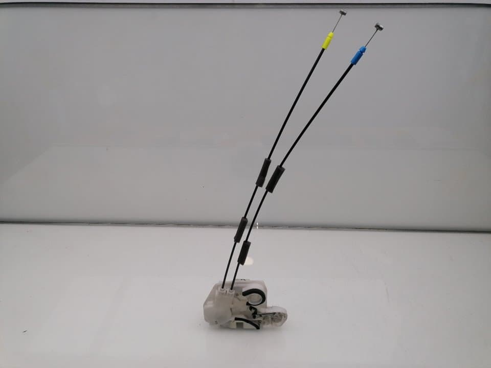 Cerradura puerta delantera derecha MITSUBISHI SPACE STAR (DG0)
