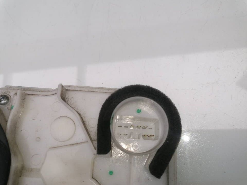 Cerradura puerta delantera izquierda MITSUBISHI SPACE STAR (DG0) 2