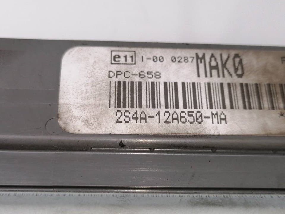 Centralita motor uce FORD FOCUS BERLINA (CAK) 3