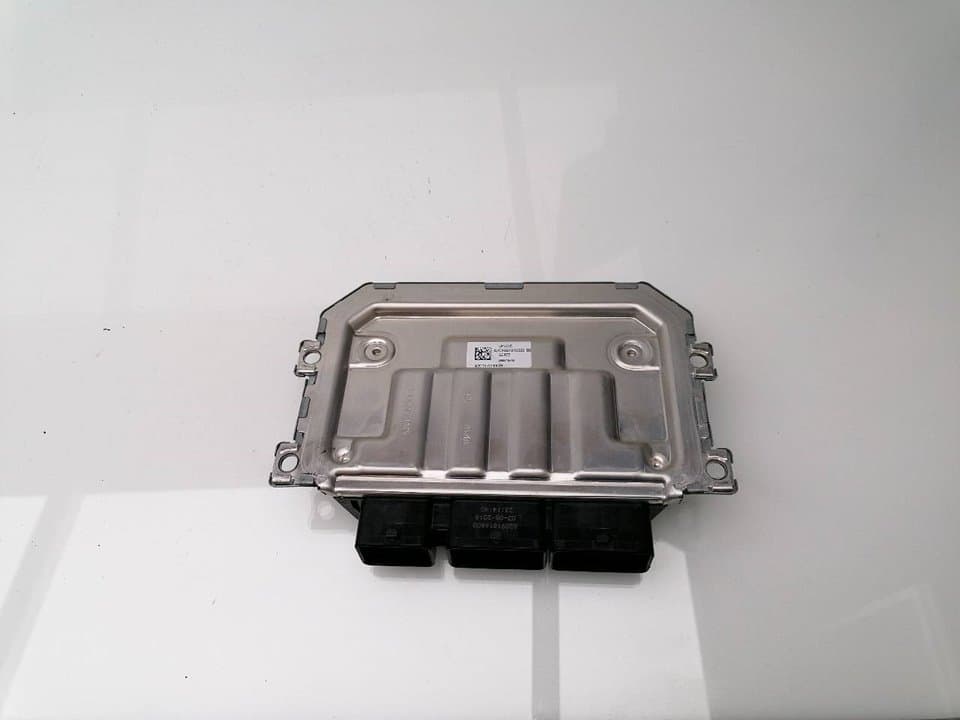 Centralita motor uce DACIA SANDERO 3