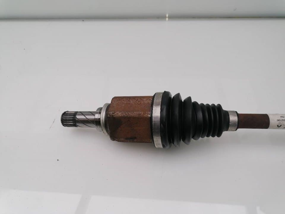 Transmision delantera izquierda DACIA SANDERO 4