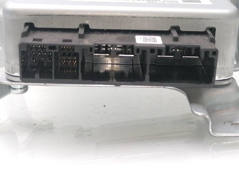 Modulo electronico TOYOTA YARIS (NCP1/NLP1/SCP1) 4