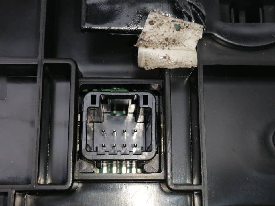Recambio TOYOTA YARIS (NCP1/NLP1/SCP1) ref. 559000D810C3 3