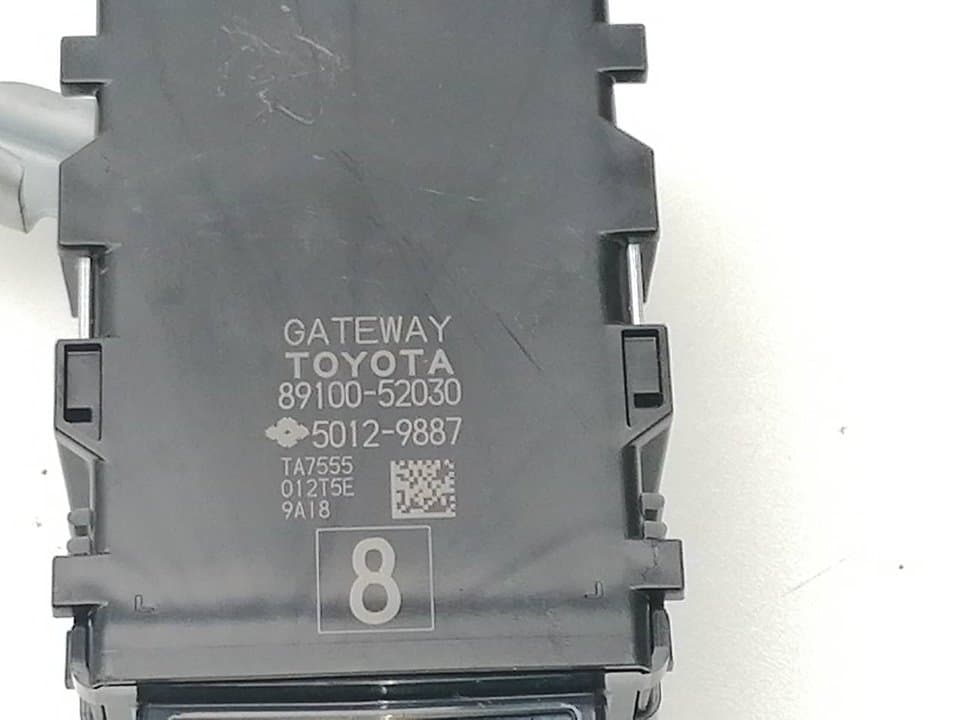 Modulo electronico TOYOTA YARIS (NCP1/NLP1/SCP1) 2