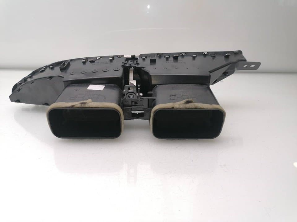 Recambio TOYOTA YARIS (NCP1/NLP1/SCP1) ref. 556700D24060 3