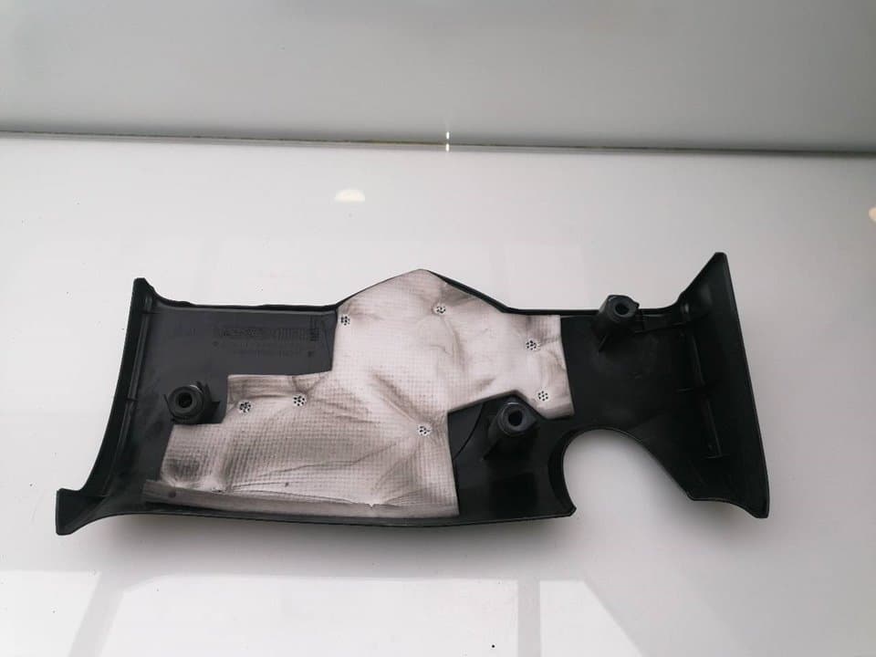 Tapa motor TOYOTA YARIS (NCP1/NLP1/SCP1) 2
