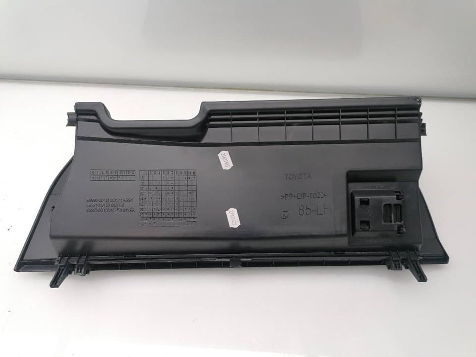 Guantera TOYOTA YARIS (NCP1/NLP1/SCP1) 2