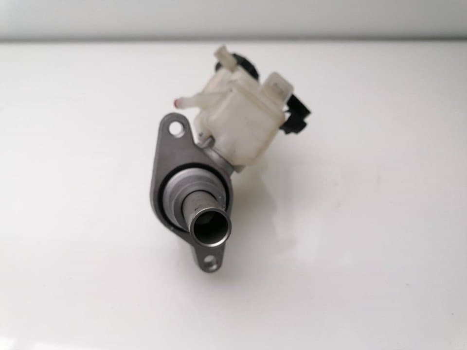 Bomba freno TOYOTA YARIS (NCP1/NLP1/SCP1) 3