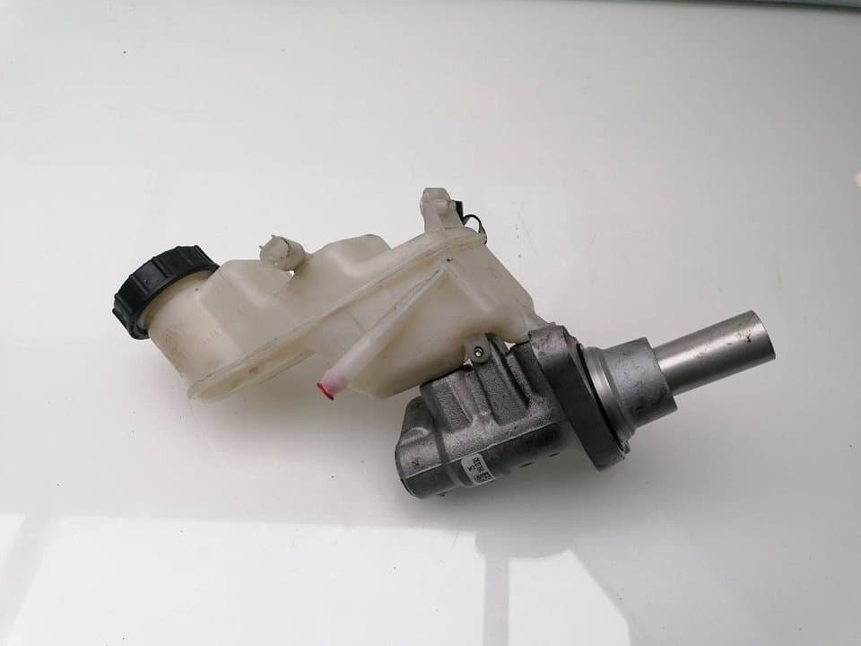Bomba freno TOYOTA YARIS (NCP1/NLP1/SCP1)