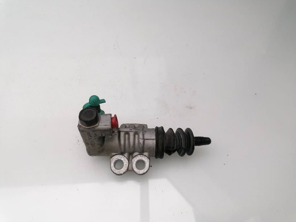 Bombin embrague KIA STONIC
