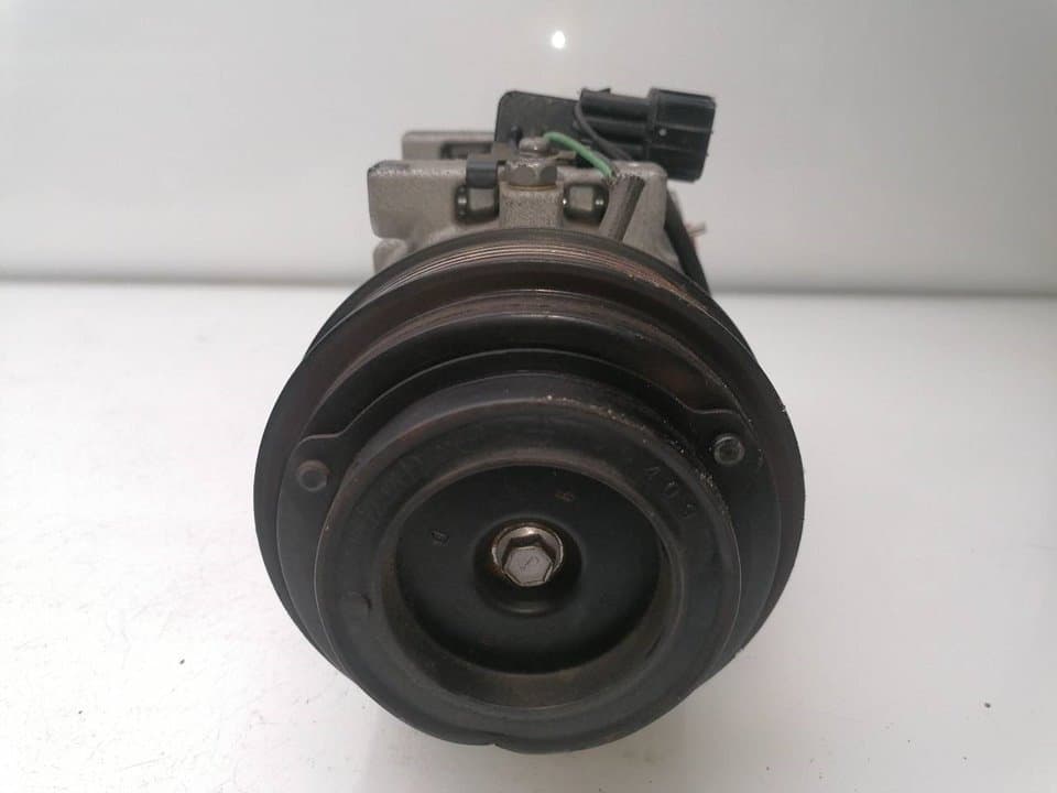 Recambio KIA STONIC ref. 97701H8400 4