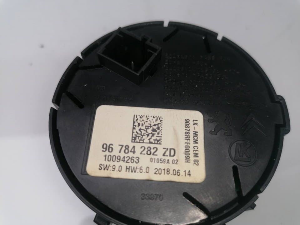 Mando multifuncion PEUGEOT 2008 (P1) 3
