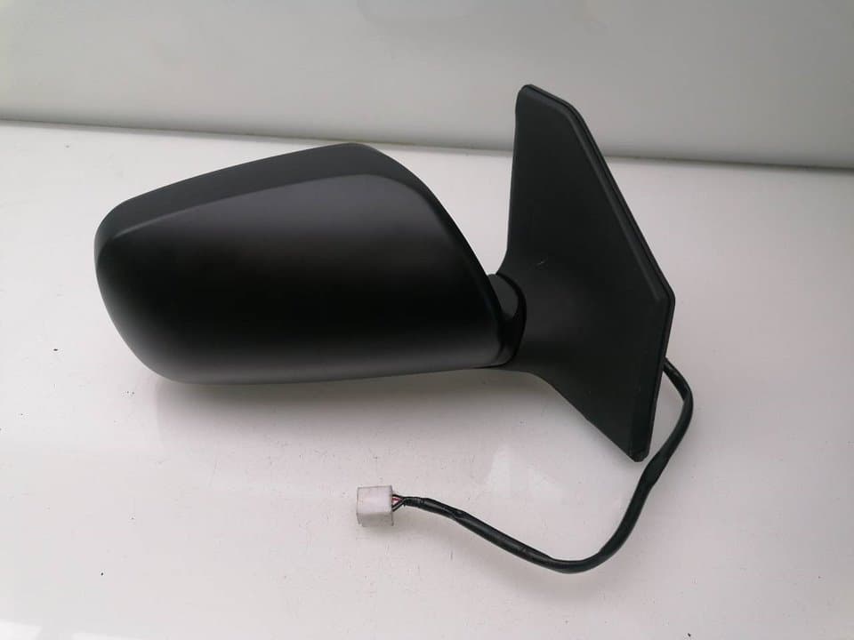 Retrovisor derecho TOYOTA AVENSIS 4