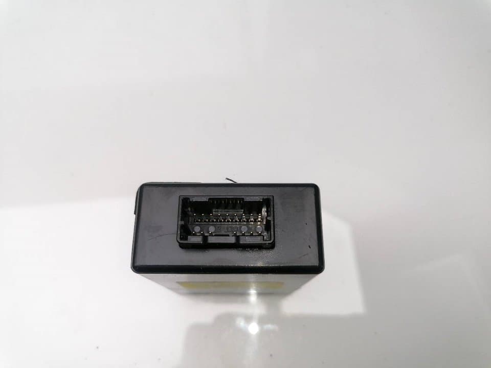Modulo electronico KIA CARENS ( ) 2