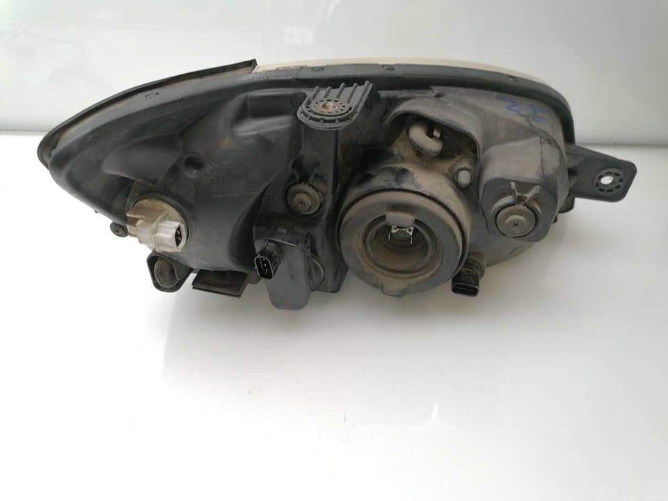 Faro izquierdo HYUNDAI GETZ (TB) 2