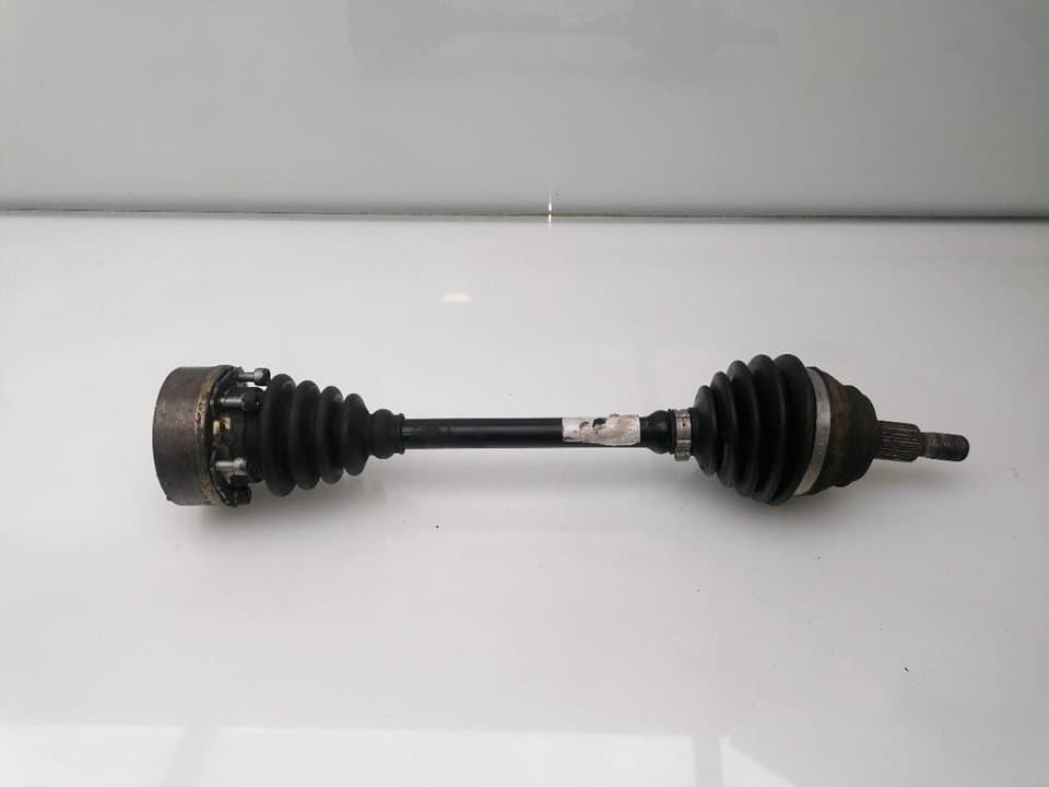 Transmision delantera izquierda VOLKSWAGEN GOLF IV BERLINA (1J1)
