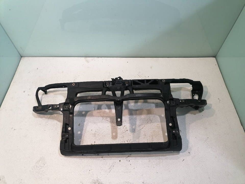 Panel frontal VOLKSWAGEN GOLF IV BERLINA (1J1)