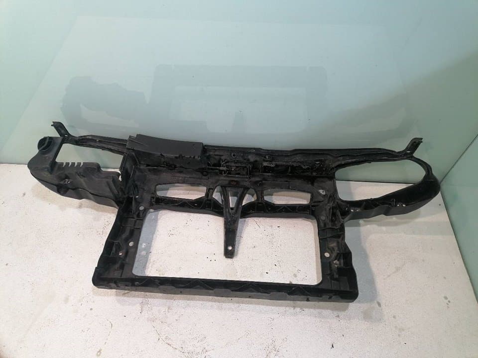 Panel frontal VOLKSWAGEN GOLF IV BERLINA (1J1) 2