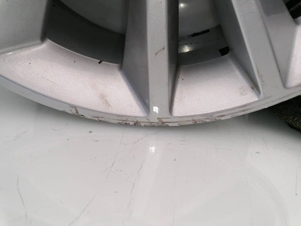 Llanta OPEL ZAFIRA B 3