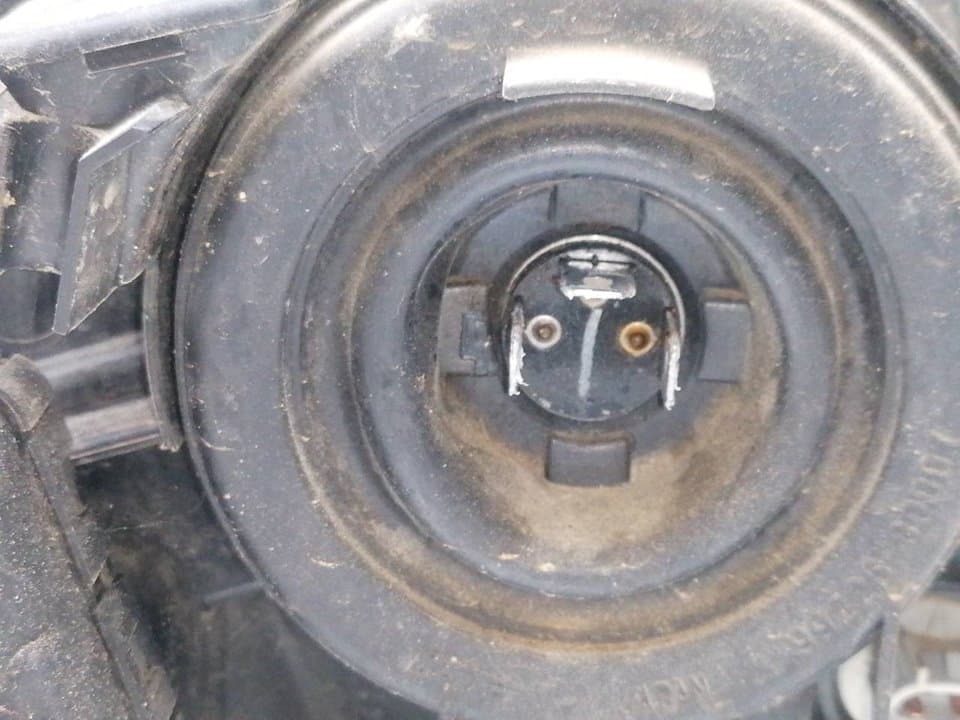 Faro izquierdo SUZUKI JIMNY SN (FJ) 2