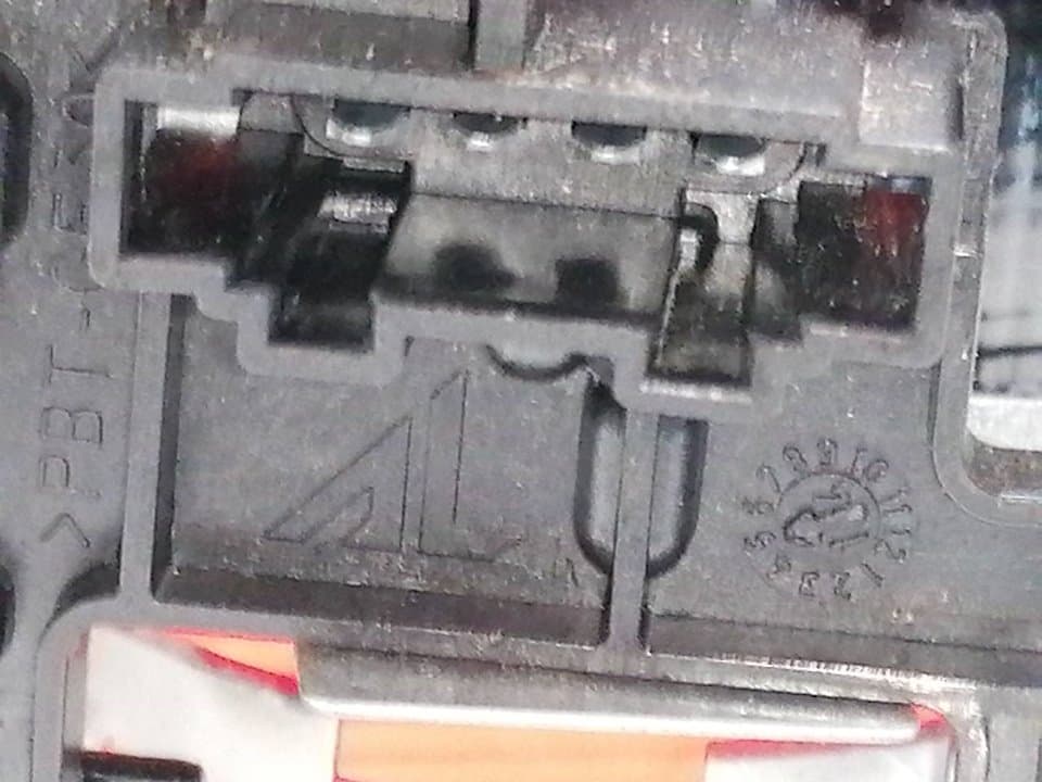 Piloto trasero derecho SEAT IBIZA SC (6J1) 4