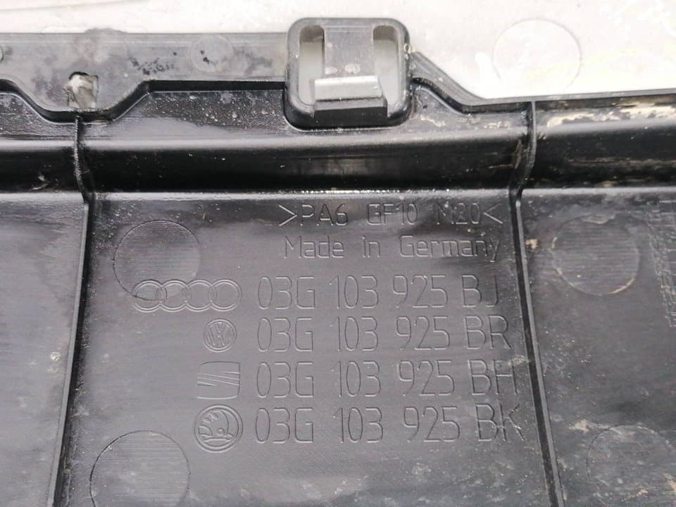 Tapa motor VOLKSWAGEN GOLF V BERLINA (1K1) 3