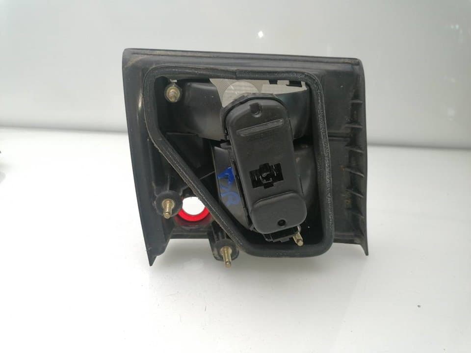 Piloto trasero derecho SAAB 9-3 BERLINA 2