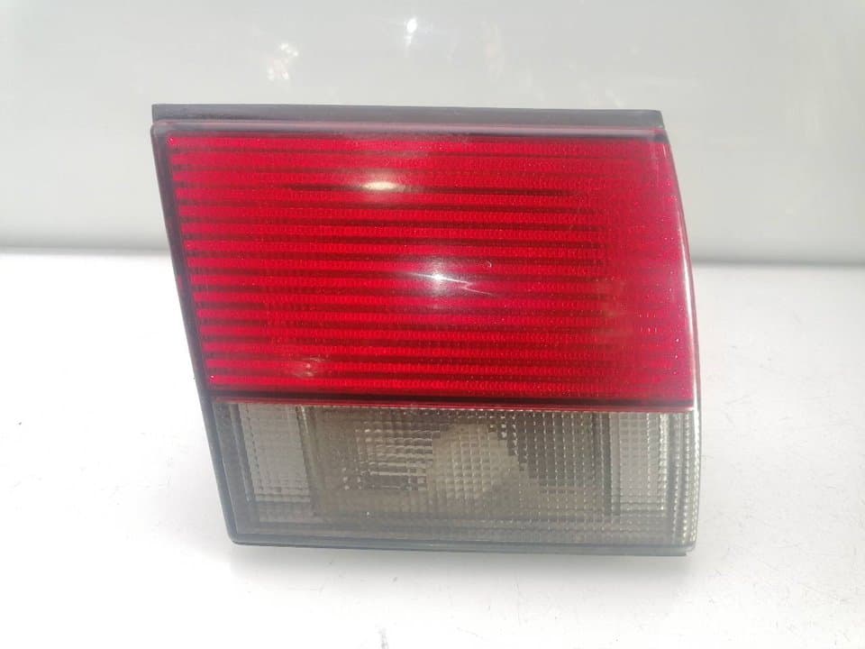 Piloto trasero izquierdo SAAB 9-3 BERLINA