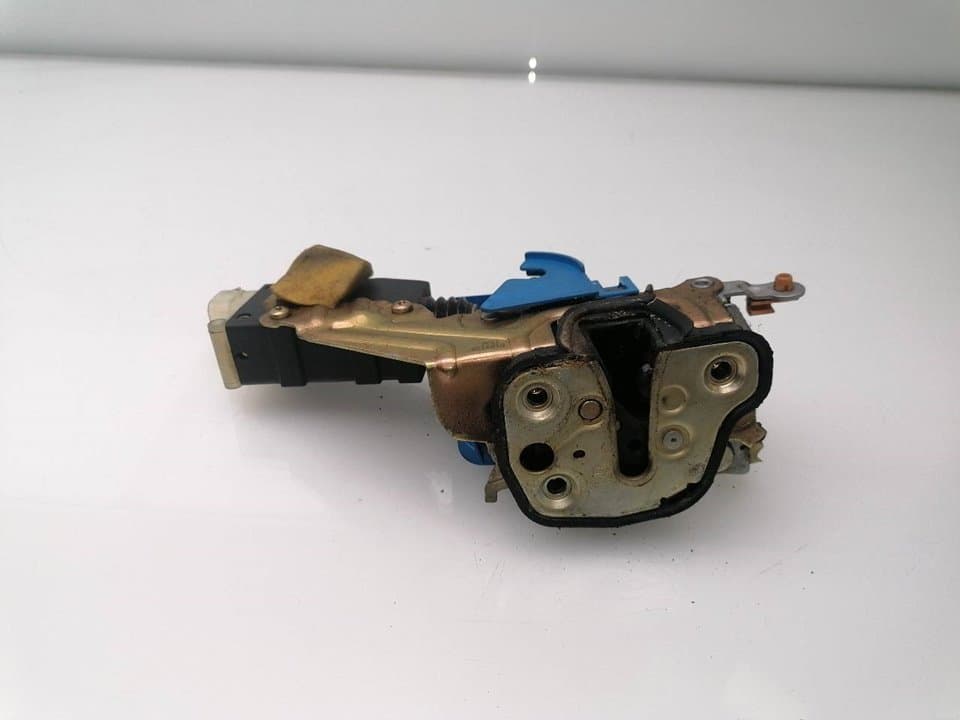 Cerradura puerta delantera derecha SAAB 9-3 BERLINA